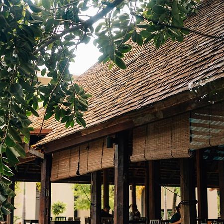 Inpawa Hotel Ban Phai Esterno foto